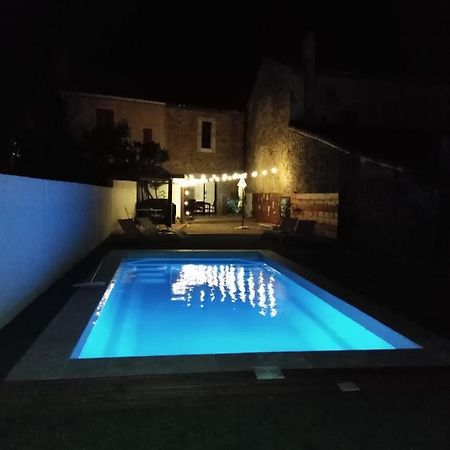 Maison A Bizanet Avec Piscine 外观 照片